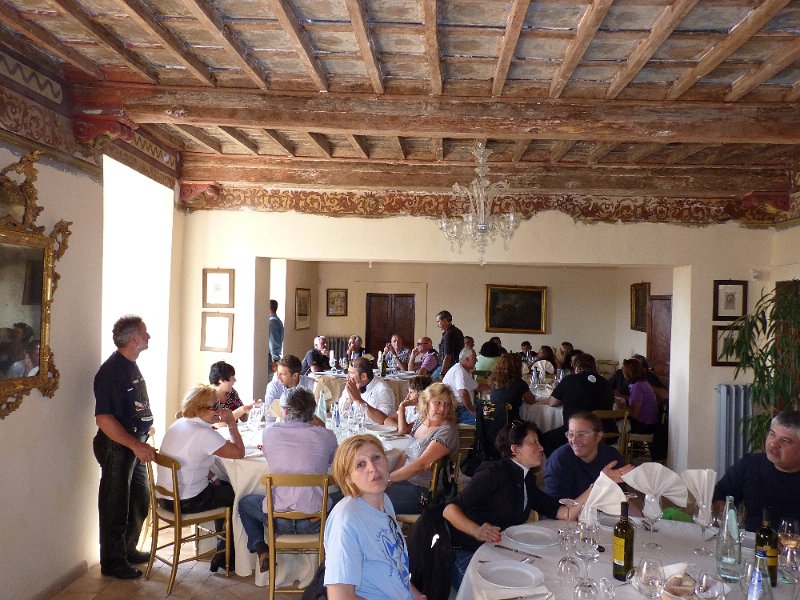 Pranzo al castello 2.JPG